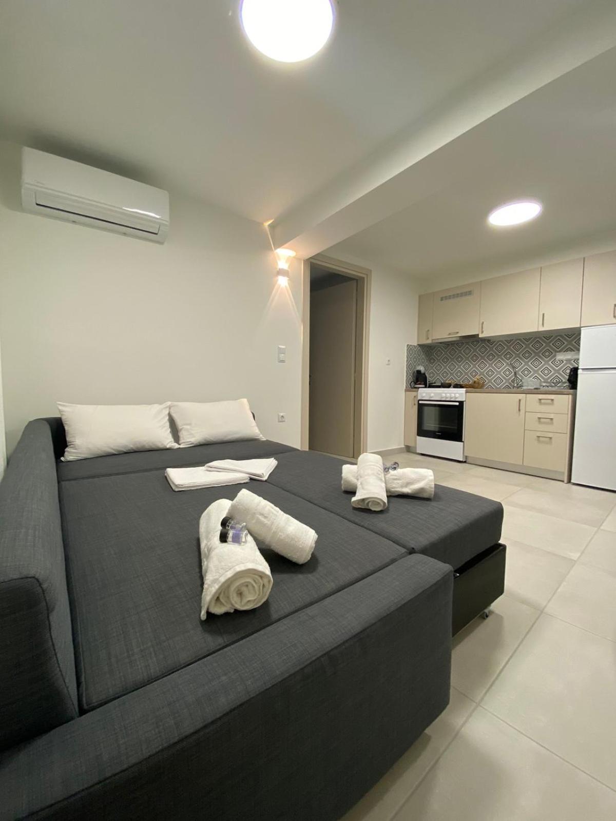 Apartamento G&K House Garden Messíni Habitación foto